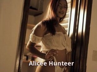 Alicee_Hunteer