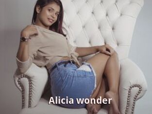 Alicia_wonder