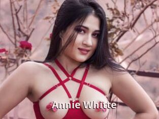 Annie_Whitte