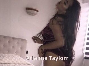 Arianna_Taylorr