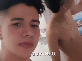 Aron_Hott