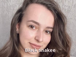 Black_snakee