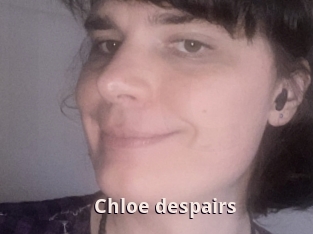 Chloe_despairs