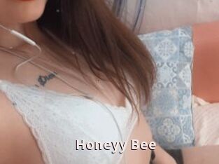 Honeyy_Bee