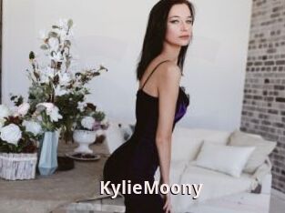 KylieMoony