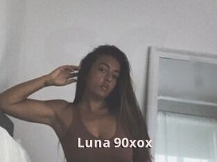 Luna_90xox