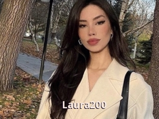 Laura200