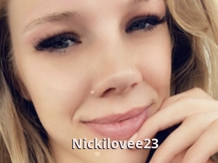 Nickilovee23