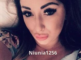 Niunia1256