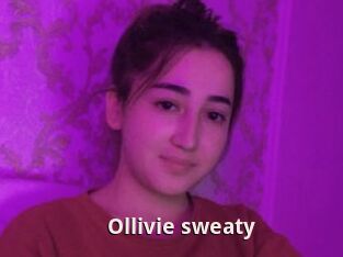 Ollivie_sweaty