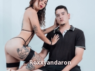 Roxxyandaron