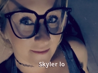 Skyler_lo