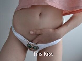 Tris_kiss