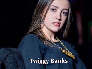 Twiggy_Banks