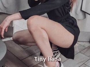 Tiny_liana